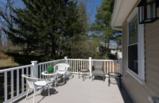 Spacious 4BR with Modern Amenities – Family-Friendly Hotels in Randolph