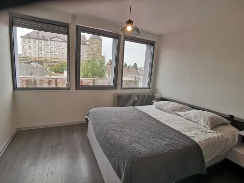 Duplex Lumineux vue sur le Château Hotels in Montbeliard