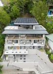 Modern Luxury, Fully Air-Conditioned, Saltwater Pool, Large Ocean Views