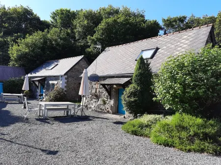 Maroux Vian Luxury Country Cottages
