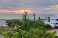 Casa Flores Casitas