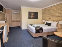 Cotswold Motor Inn Hotels in Cotswold Hills