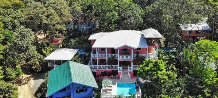 Seaside Inn Roatan Hotel di West Bay