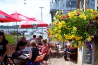 Salt Shaker Deli & Inn Hotels in Lunenburg County