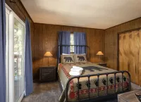 ITH Big Bear Lake Hostel & Lodge