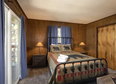 ITH Big Bear Lake Hostel & Lodge