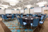 Drury Inn & Suites Burlington Hotel a Elon