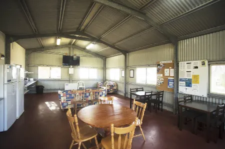 Big4 Dongara Denison Beach Holiday Park Отели в г. Донгара