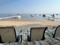 Harmon's Beach Limit 5 Villa Hotels in Standish