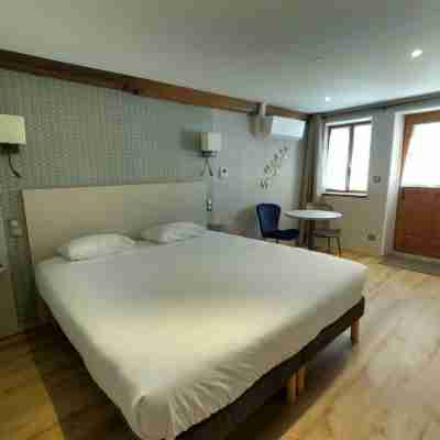 Beaune Hôtel Rooms