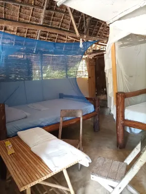 Room-Mida Creek Eco Camp - Eco Lodge