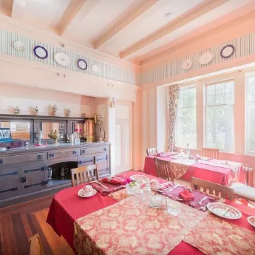 Beaconsfield Bed and Breakfast - Victoria