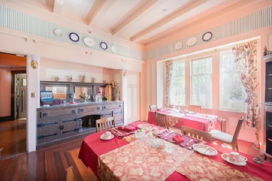 Beaconsfield Bed and Breakfast - Victoria