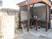 Eventide Hotels in Newton and Noss
