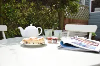 15 Victoria Street, Southwold Hotels in Wangford with Henham