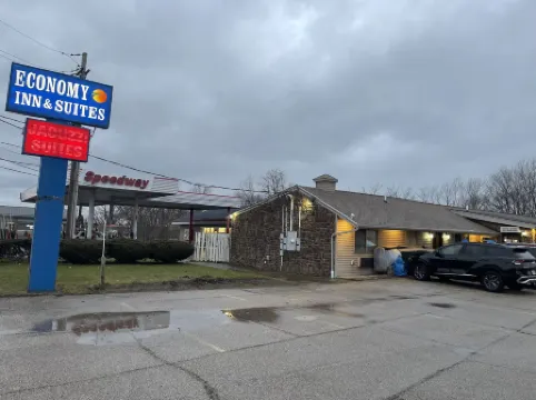 Economy Inn & Suites