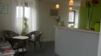 Logis le Saint Cyr Hotels in Marcilly-la-Gueurce