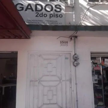 Hostal Oficinas Posada Albergue a 5 Minutos Foro Sol Palacio Deportes Aeropuerto