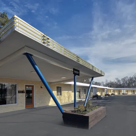 New South Motor Inn