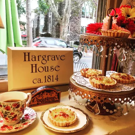 Hargrave House B & B