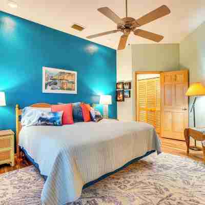 Sunny Titusville Retreat Near Space Coast! Rooms