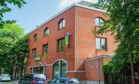 HI Generation Europe Hostel Hotels in 