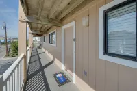 Oceanfront Carolina Beach Condo w/ Pool & Views! - Wifi