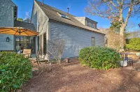 5 Mi to Mashpee Commons Coastal Mashpee Condo
