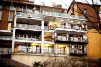 Tbilisi View Hotel Hotel in zona Torre della TV