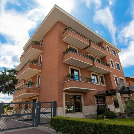 Garner Hotel Rome Aurelia by IHG Отели рядом с достопримечательностью «Вилла Карпенья»
