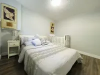 Entire Guest Suite in Thetis Height Hotels in Langford