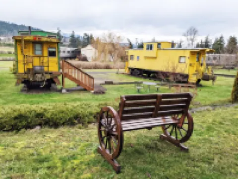 Olympic Railway Inn Hotels in Sequim