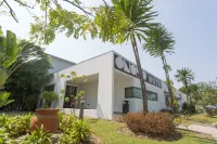 Onomo Hotel Libreville Hotels near Owendo Business Center