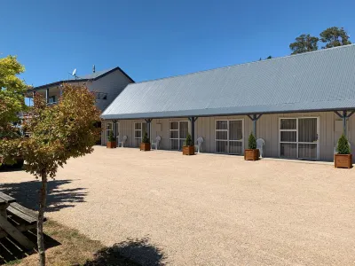 Collingwood Park Motel Hotels in 