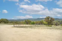 幽靜的德克薩斯山區度假租賃 - 露台 - Wi-Fi