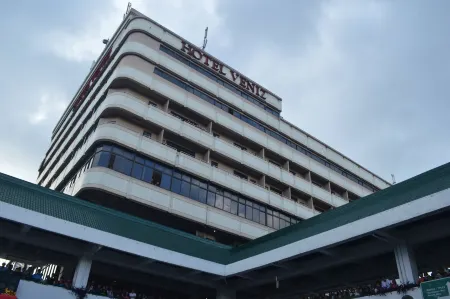 Hotel Veniz Burnham