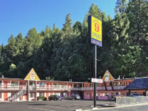 National 9 Inn - Placerville Hotels in Placerville