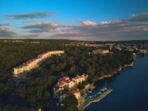 Malinska Green Apartments