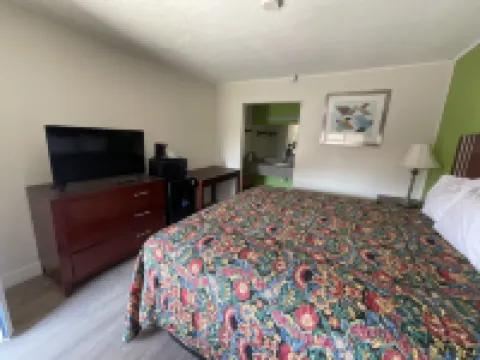 Executive Inn & Suites Hotels in Beaumont