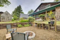 Charming Rockaway Beach House, Walk to Ocean! - 3-Star
