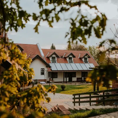 Kosbor Panzió Hotels near Gostisce Aleksander