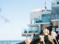 Maressenza Night Spa Hotels near Cochoa Beach