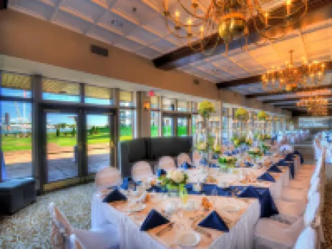 DoubleTree by Hilton Port Huron Hotels in St. Clair County