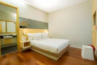 Life Hotel Stasiun Kota Surabaya - 3 stelle