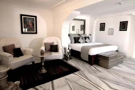 Talabgaon Castle Heritage Resort