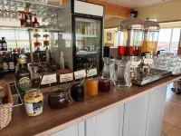 Guesthouse Stöng and Cottages - bar