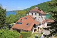 Beau Rivage Hotel di Gillonnay