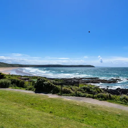 Ocean Lookout Отели в г. Вулакомб