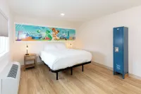 HomeField Inn Hotels in Perkins Township