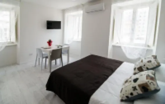 Joivy Apartments - Trieste Goldoni - Condos